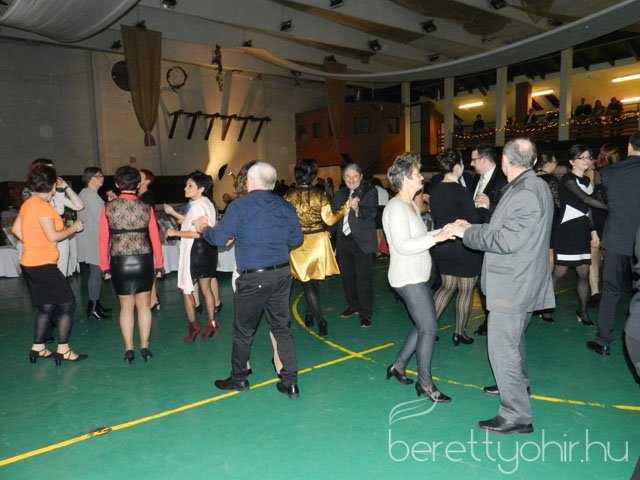 XI. Jótékonysági Kórházbál 35